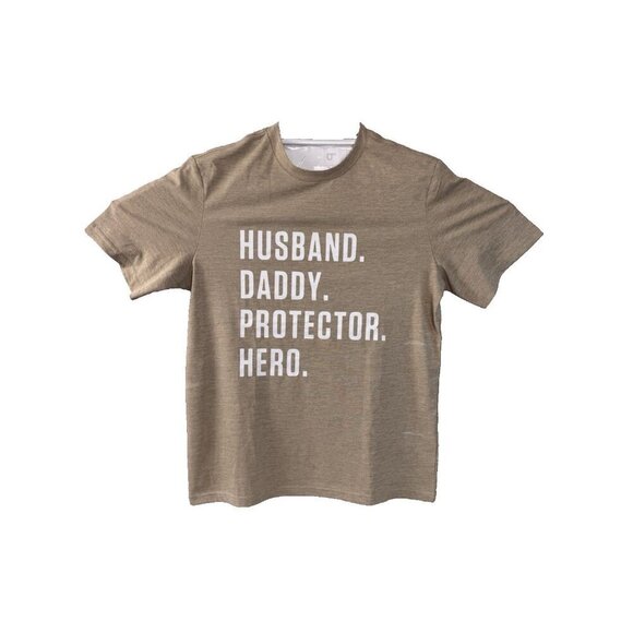 Husband Daddy Protector Hero T-Shirt Gift Father’s Day Dad Grandpa Tee Medium - Picture 3 of 7